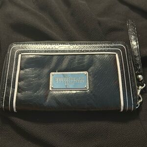 White House black market